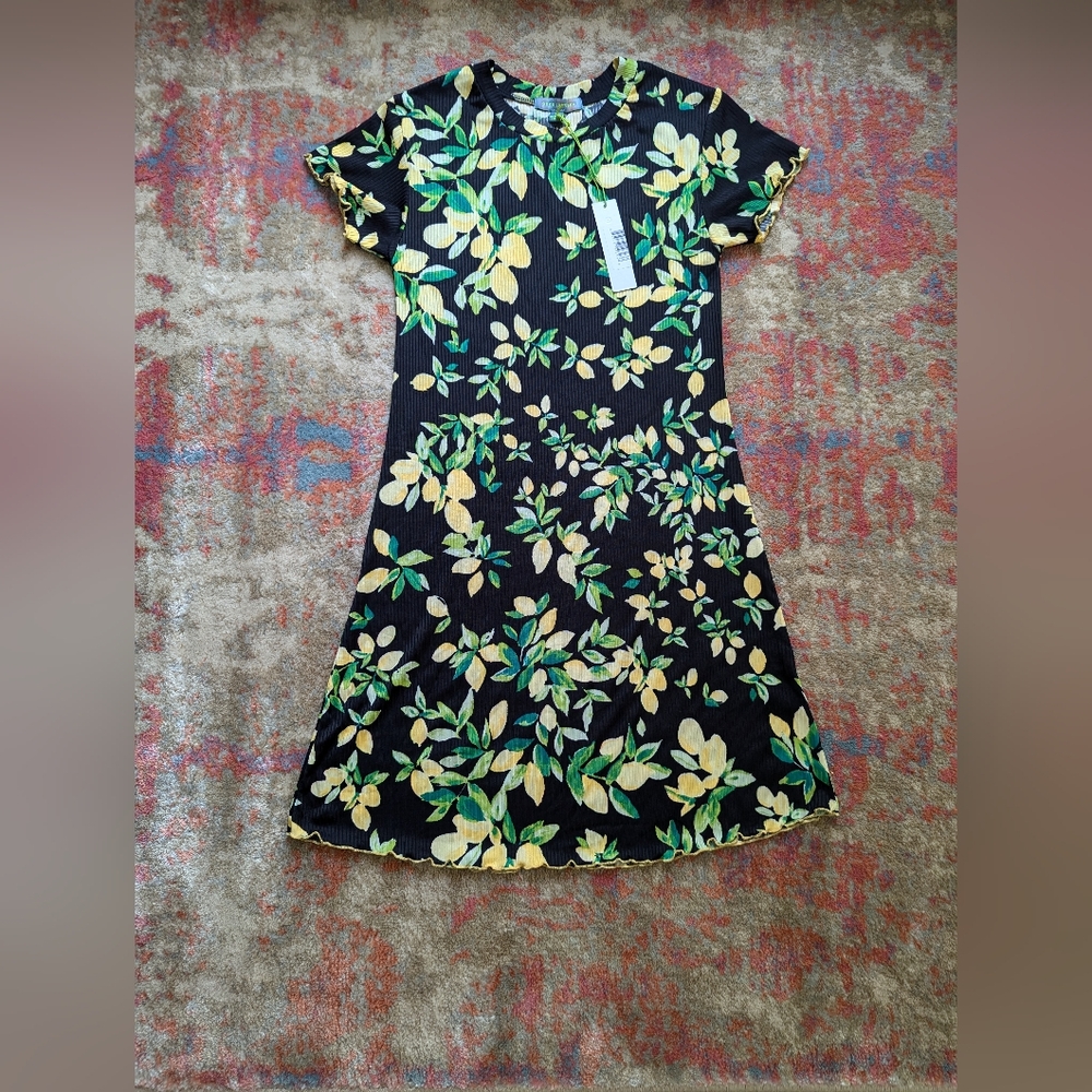NWT Lemon print dress